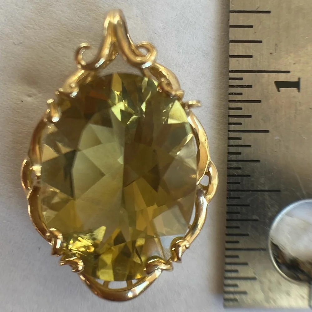14 Carats Limon Quartz Scroll Frame Oval Pendant - SOLID 14K Yellow Gold